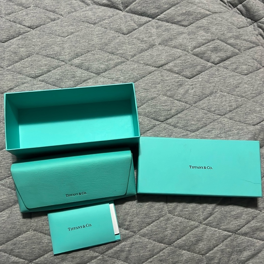 Authentic Tiffany & Co. empty leather packaging sunglasses case